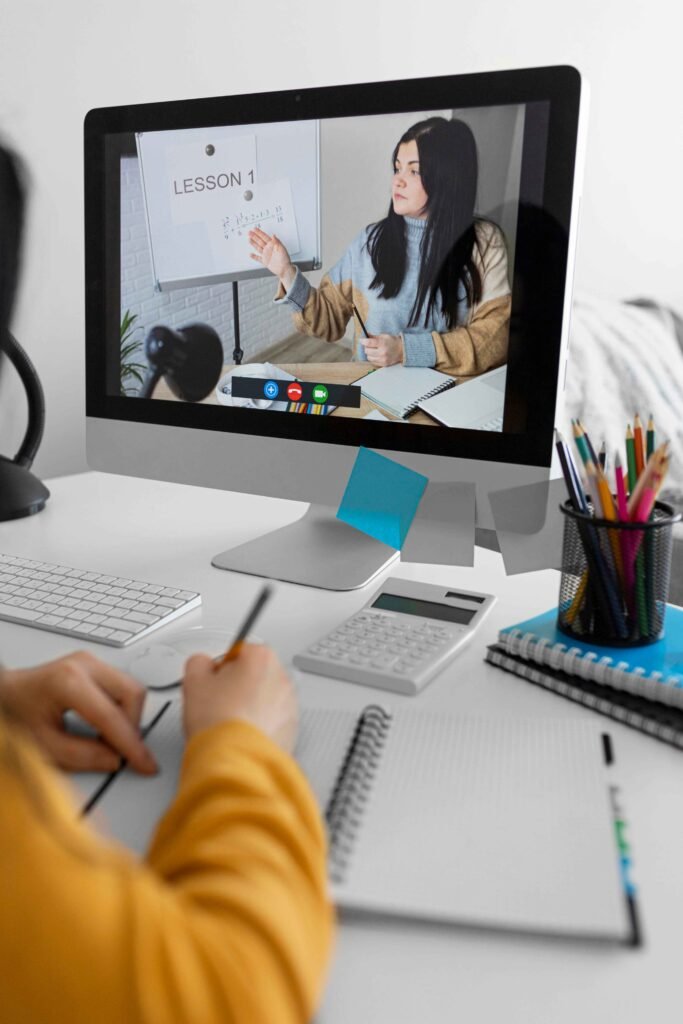 oaltutor student taking class